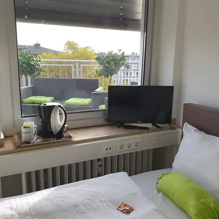 Studiotel Loft Hotel